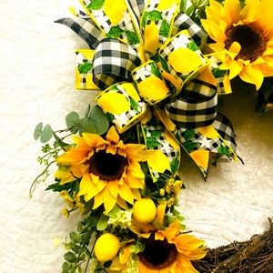 Beautiful sunflower wreaths